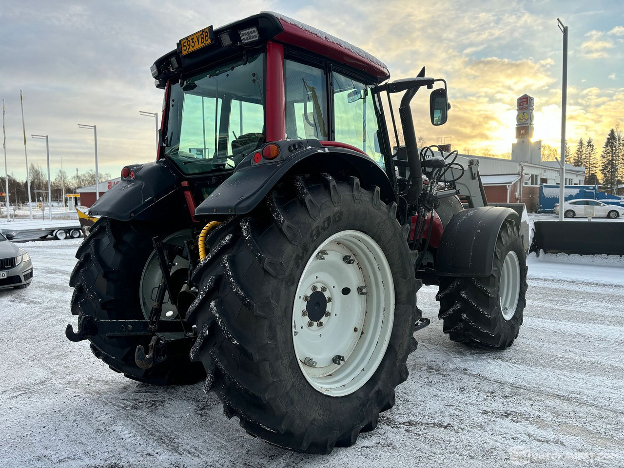 Valtra T131H kuormaajalla.Todella siisti ja vähän ajettu!, 2008 MTK25, Tornio - Трактор: фото 5 Valtra T131H kuormaajalla.Todella siisti ja vähän ajettu!, 2008 MTK25, Tornio - Трактор: фото 5