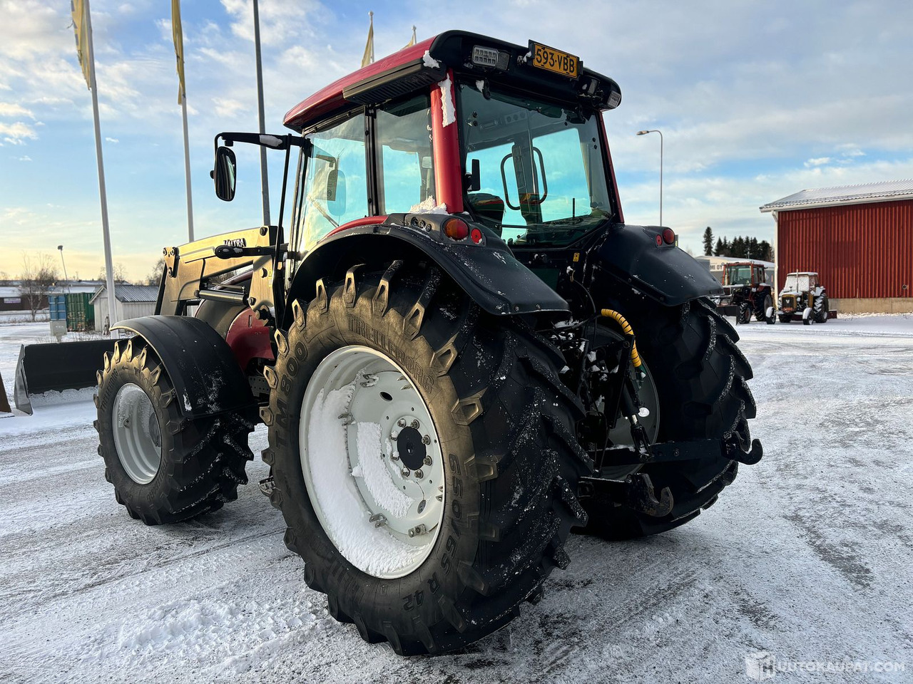 Valtra T131H kuormaajalla.Todella siisti ja vähän ajettu!, 2008 MTK25, Tornio - Трактор: фото 4 Valtra T131H kuormaajalla.Todella siisti ja vähän ajettu!, 2008 MTK25, Tornio - Трактор: фото 4