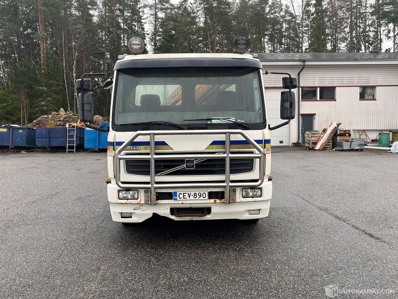 Volvo FL612-FL6H-42R/400, kuorma-auto nosturilla, 2001, Rusko - Грузовик бортовой/ Платформа, Автоманипулятор: фото 2 Volvo FL612-FL6H-42R/400, kuorma-auto nosturilla, 2001, Rusko - Грузовик бортовой/ Платформа, Автоманипулятор: фото 2