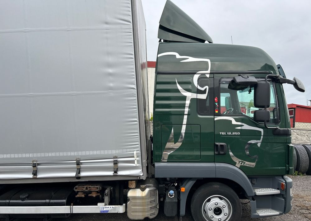 MAN TGL 12.250 GLOB UNIKAT z Niemiec BDF firanka / AUTOMAT HAK / EURO 6 / BDF 7.40 wysoki / MICHELIN 80% - Тентованный грузовик: фото 4 MAN TGL 12.250 GLOB UNIKAT z Niemiec BDF firanka / AUTOMAT HAK / EURO 6 / BDF 7.40 wysoki / MICHELIN 80% - Тентованный грузовик: фото 4