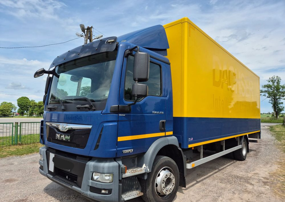 Грузовик с закрытым кузовом MAN TGM TGL 12.250 z Holandii KLIMA 7.2m AUTOMAT WINDA TOP CENA euro 6 nauka jazdy ESP ASR: фото 8 Грузовик с закрытым кузовом MAN TGM TGL 12.250 z Holandii KLIMA 7.2m AUTOMAT WINDA TOP CENA euro 6 nauka jazdy ESP ASR: фото 8