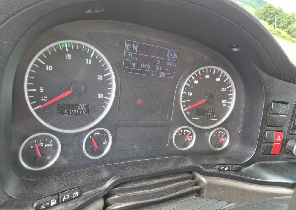 Грузовик с закрытым кузовом MAN TGM TGL 12.250 z Holandii KLIMA 7.2m AUTOMAT WINDA TOP CENA euro 6 nauka jazdy ESP ASR: фото 9