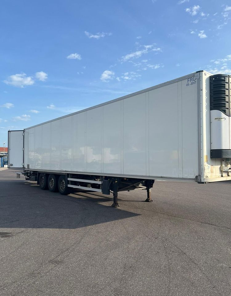 Schmitz Cargobull CARRIER MAXIMA 1300 / WINDA / DOPPEL STOCK / ŚCIANA GRODZIOWA / BELKI / PODNOSZONA OŚ / z Niemiec / TOP STAN 2011/ CARRIER CHŁODNIA CHLODNIA LODÓWKA PODWÓJNY ZAŁADUNEK PIĘTROWA - Полуприцеп-рефрижератор: фото 3 Schmitz Cargobull CARRIER MAXIMA 1300 / WINDA / DOPPEL STOCK / ŚCIANA GRODZIOWA / BELKI / PODNOSZONA OŚ / z Niemiec / TOP STAN 2011/ CARRIER CHŁODNIA CHLODNIA LODÓWKA PODWÓJNY ZAŁADUNEK PIĘTROWA - Полуприцеп-рефрижератор: фото 3