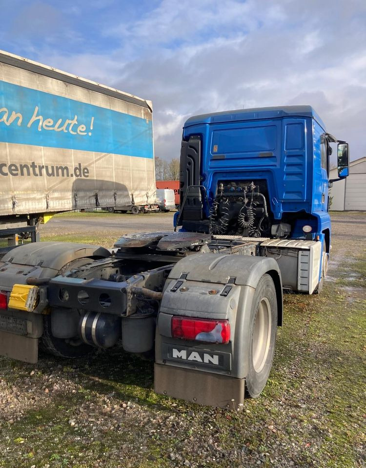 MAN TGS 18.400 NAUKA JAZDY z Niemiec NISKA KABINA ELKA AUTOMAT 4x2 STANDARD 315/70r22.5 SUPER STAN TGX 470 460 420 430 500 510 400 360 410 - Тягач: фото 2 MAN TGS 18.400 NAUKA JAZDY z Niemiec NISKA KABINA ELKA AUTOMAT 4x2 STANDARD 315/70r22.5 SUPER STAN TGX 470 460 420 430 500 510 400 360 410 - Тягач: фото 2