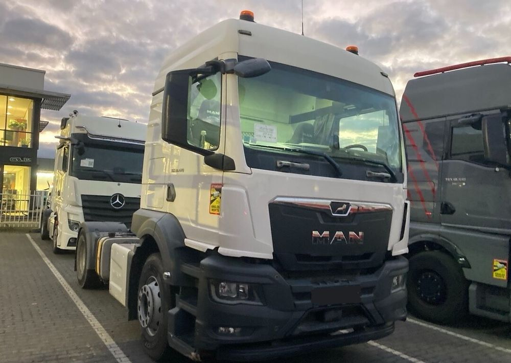 MAN TGS 18.470 NAUKA JAZDY STANDARD 4x2 / TGX 18.360 400 510 460 500 TOP STAN / ŚWIEŻO SPROWADZONY - Тягач: фото 2 MAN TGS 18.470 NAUKA JAZDY STANDARD 4x2 / TGX 18.360 400 510 460 500 TOP STAN / ŚWIEŻO SPROWADZONY - Тягач: фото 2