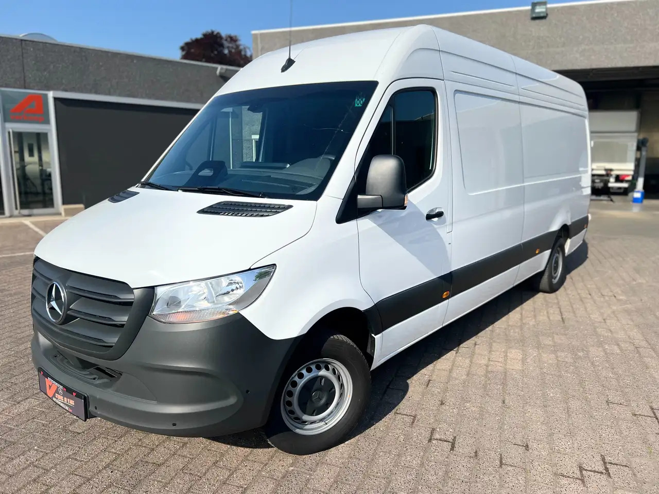 Mercedes-Benz Sprinter 317 L3H2 PRO (35.950ex) FACELIFT |CAMERA| 11" MBUX - Цельнометаллический фургон: фото 2 Mercedes-Benz Sprinter 317 L3H2 PRO (35.950ex) FACELIFT |CAMERA| 11" MBUX - Цельнометаллический фургон: фото 2