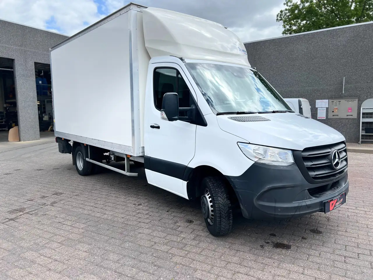 Mercedes-Benz Sprinter 515 KAST+LIFT + SPOILER (36.000ex) 2.300M - Фургон с закрытым кузовом: фото 3 Mercedes-Benz Sprinter 515 KAST+LIFT + SPOILER (36.000ex) 2.300M - Фургон с закрытым кузовом: фото 3
