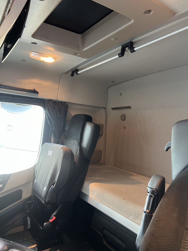 Тягач MERCEDES BENZ ACTROS 1845 4X2 L / CLASSIC SPACE / BLATT - LUFT / EURO 6 / NEBENANTRIEB: фото 12