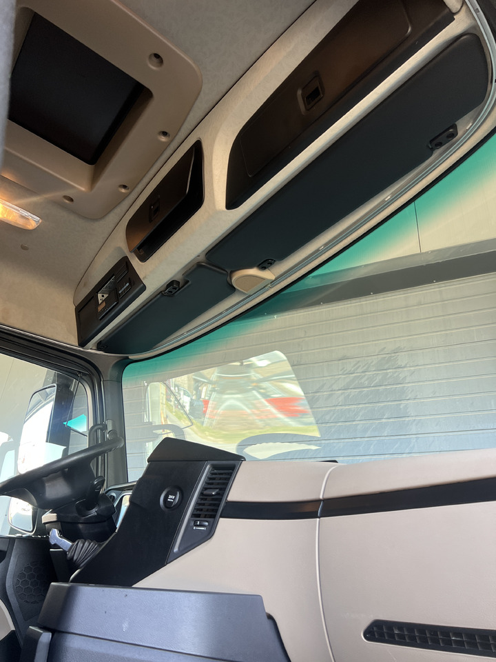 Тягач MERCEDES BENZ ACTROS 1845 4X2 L / CLASSIC SPACE / BLATT - LUFT / EURO 6 / NEBENANTRIEB: фото 9