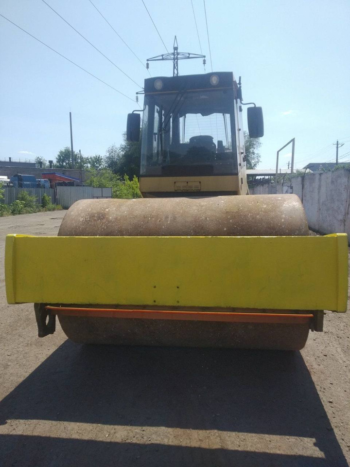 BOMAG BW 216 DH-4 - Компактор: фото 3 BOMAG BW 216 DH-4 - Компактор: фото 3