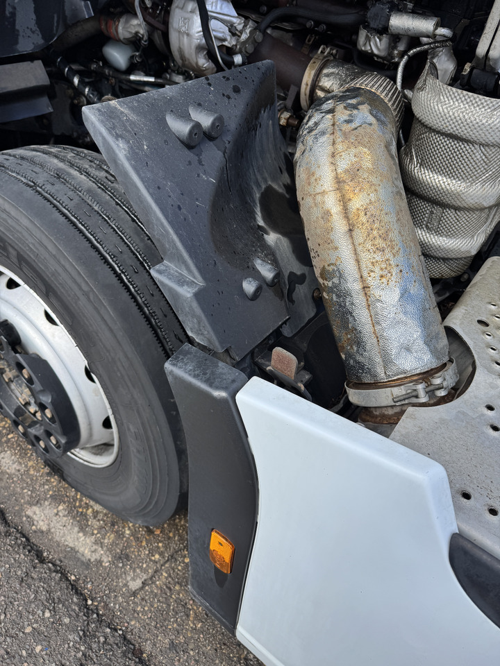 Ford F-Max - Крыло: фото 1 Ford F-Max - Крыло: фото 1