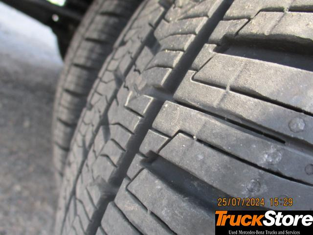 FUSO Canter 3C15 - Фургон с закрытым кузовом: фото 5 FUSO Canter 3C15 - Фургон с закрытым кузовом: фото 5