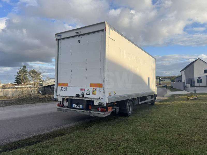 Грузовик с закрытым кузовом DAF LF 210 FA: фото 6