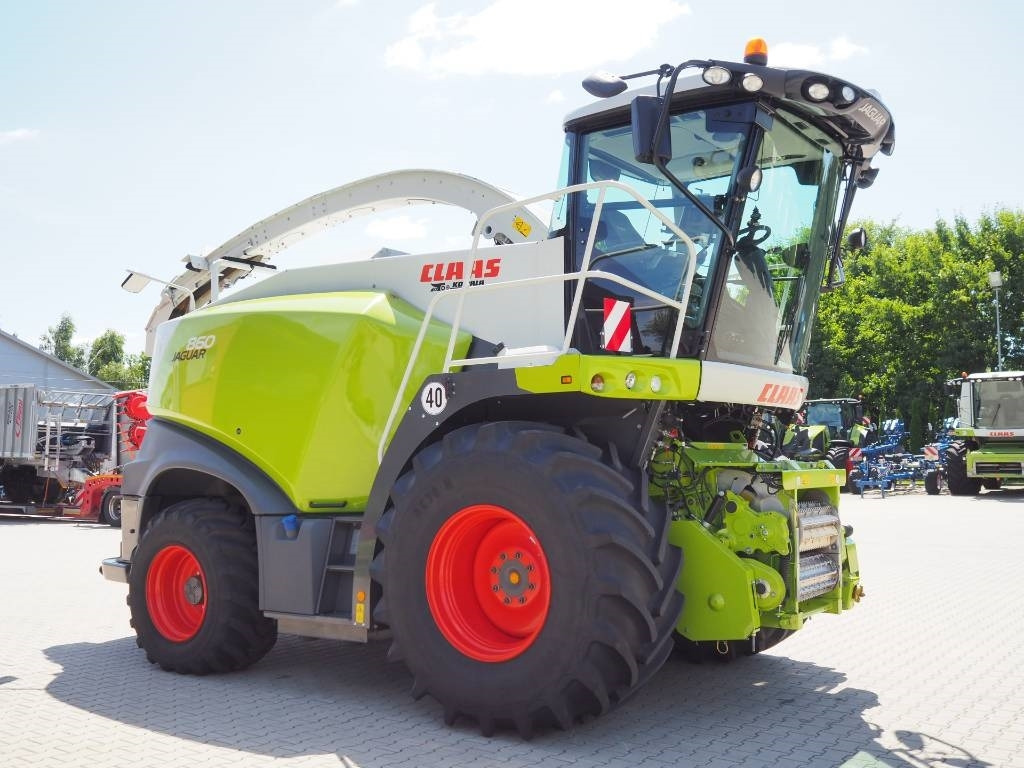 Claas Jaguar 860 4WD - Кормоуборочный комбайн: фото 4 Claas Jaguar 860 4WD - Кормоуборочный комбайн: фото 4