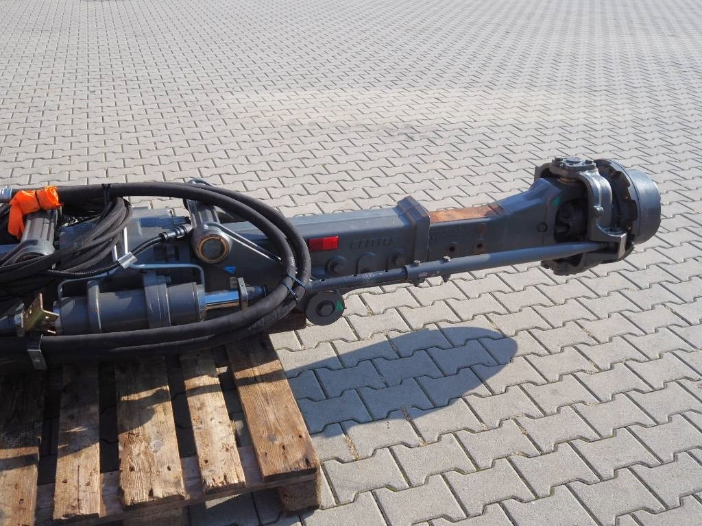Claas Lexion NAF rear driving axle / 4WD - Гусеница для Сельскохозяйственной техники: фото 4 Claas Lexion NAF rear driving axle / 4WD - Гусеница для Сельскохозяйственной техники: фото 4