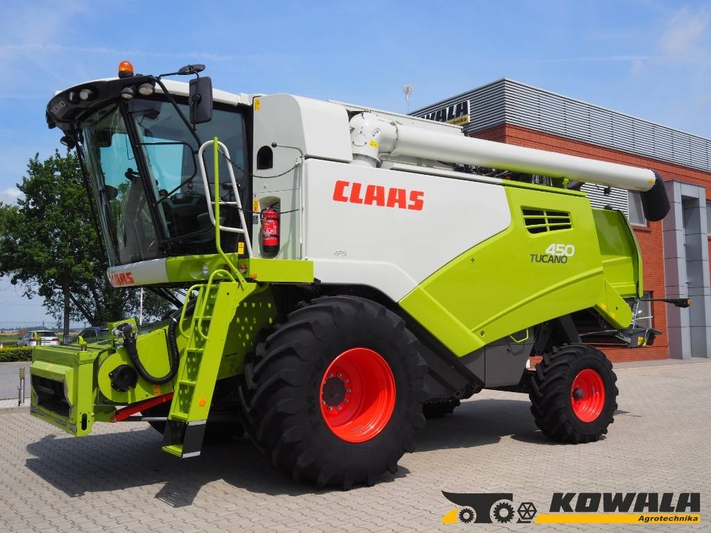 Claas Tucano 450 + V770 - Зерноуборочный комбайн: фото 1 Claas Tucano 450 + V770 - Зерноуборочный комбайн: фото 1