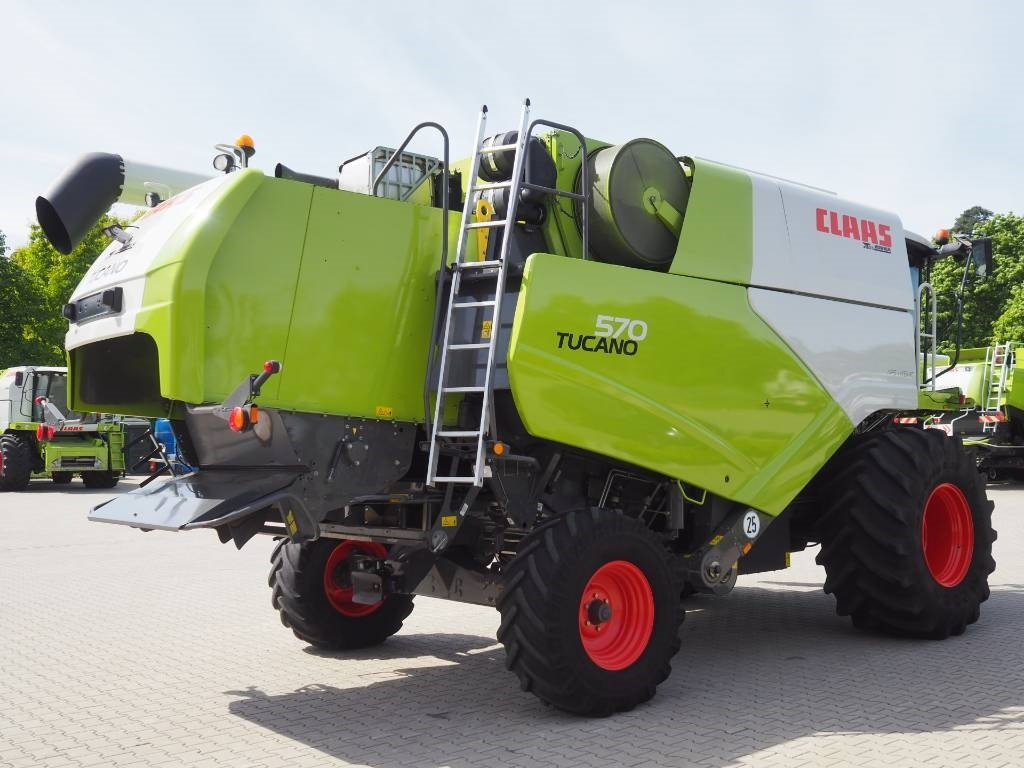 Claas Tucano 570 GPS + V770 - Зерноуборочный комбайн: фото 3 Claas Tucano 570 GPS + V770 - Зерноуборочный комбайн: фото 3