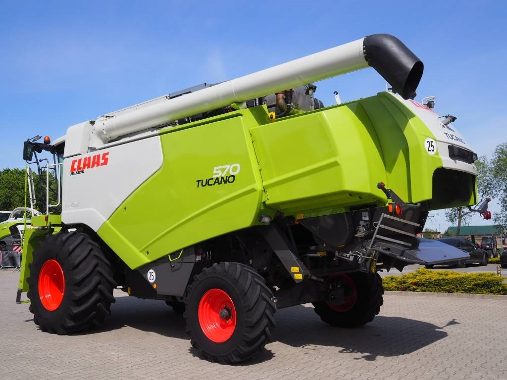 Claas Tucano 570 + V770 - Зерноуборочный комбайн: фото 2 Claas Tucano 570 + V770 - Зерноуборочный комбайн: фото 2