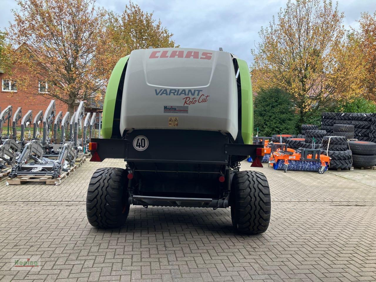 CLAAS Variant 385 - Пресс-подборщик рулонный: фото 3 CLAAS Variant 385 - Пресс-подборщик рулонный: фото 3