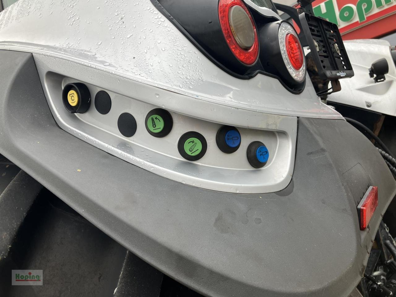 Deutz-Fahr 6185 Agrotron TTV Vo - Трактор: фото 5 Deutz-Fahr 6185 Agrotron TTV Vo - Трактор: фото 5