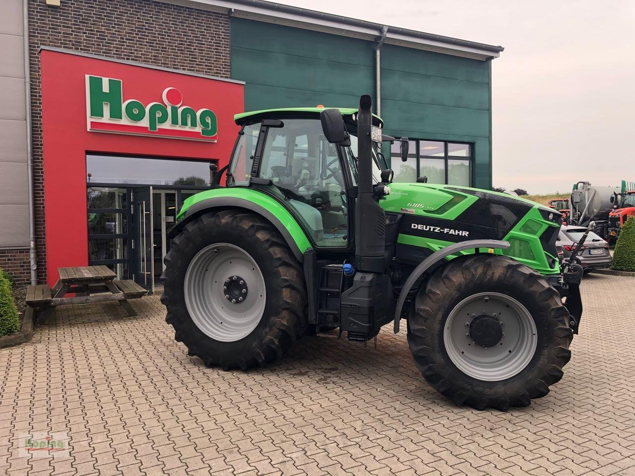 Deutz-Fahr 6185 TTV - Трактор: фото 2 Deutz-Fahr 6185 TTV - Трактор: фото 2