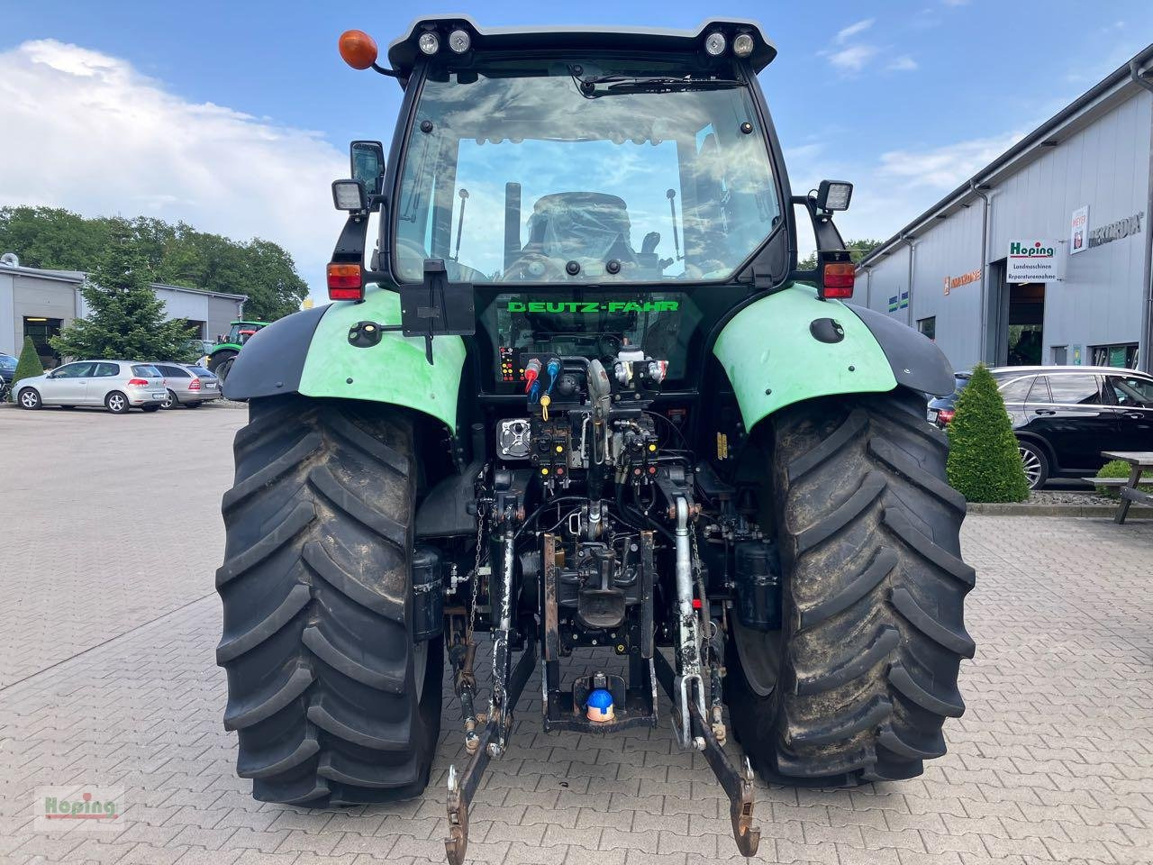 Deutz-Fahr Agrotron TTV 420 - Трактор: фото 3 Deutz-Fahr Agrotron TTV 420 - Трактор: фото 3