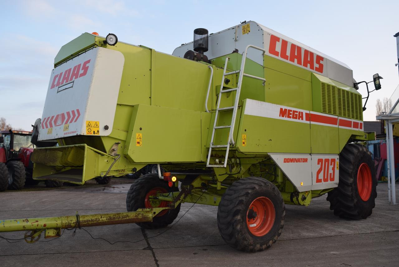 CLAAS Dominator 203 Mega - Зерноуборочный комбайн: фото 4 CLAAS Dominator 203 Mega - Зерноуборочный комбайн: фото 4