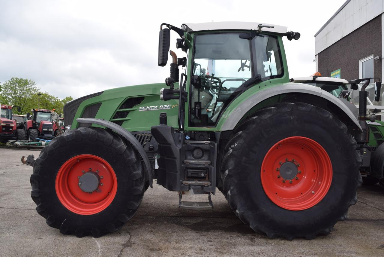 Fendt 826 Vario SCR ProfiPlus - Трактор: фото 1 Fendt 826 Vario SCR ProfiPlus - Трактор: фото 1