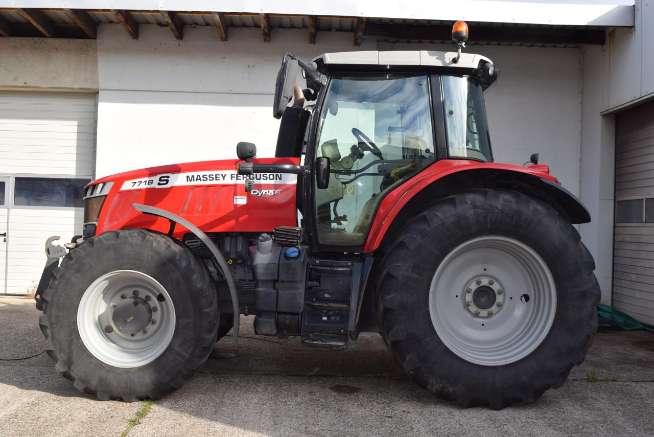 Massey Ferguson MF 7718 S Dyna 6 - Трактор: фото 3 Massey Ferguson MF 7718 S Dyna 6 - Трактор: фото 3