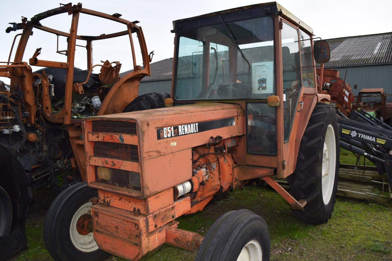 Renault 651 - Трактор: фото 2 Renault 651 - Трактор: фото 2