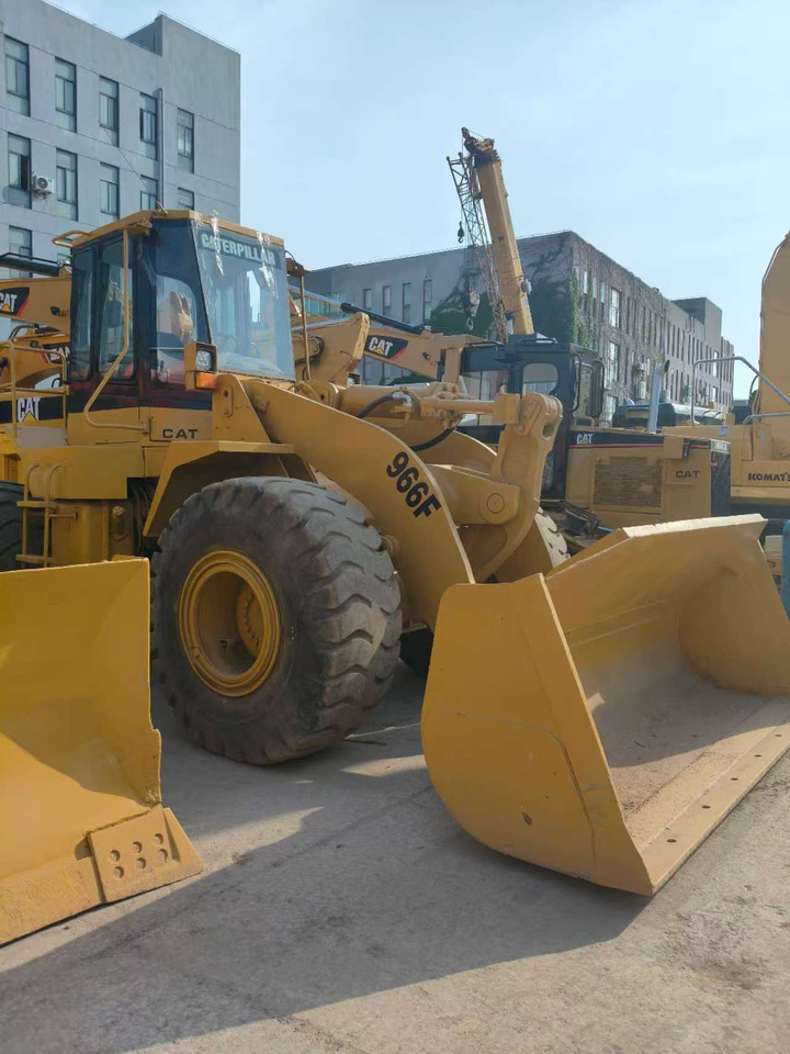 CATERPILLAR 966F - Колёсный погрузчик: фото 5 CATERPILLAR 966F - Колёсный погрузчик: фото 5