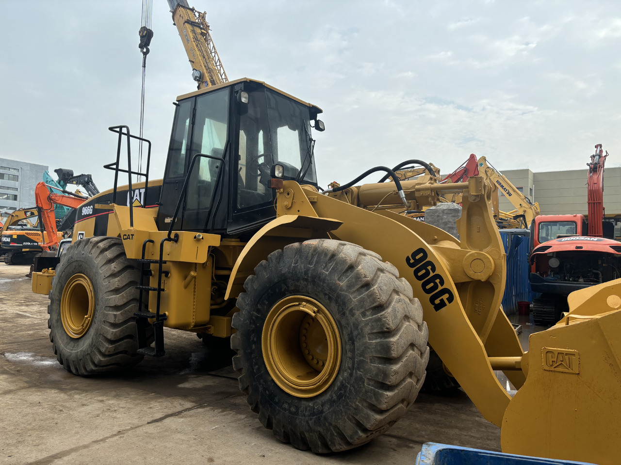 CATERPILLAR 966G - Колёсный погрузчик: фото 3 CATERPILLAR 966G - Колёсный погрузчик: фото 3