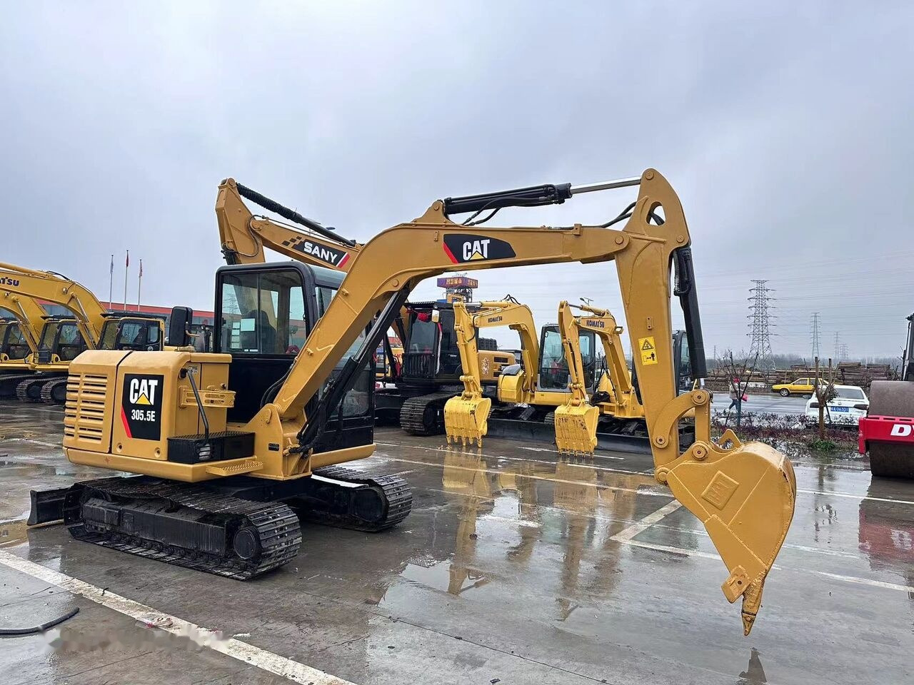 Caterpillar 305.5E - Мини-экскаватор: фото 2 Caterpillar 305.5E - Мини-экскаватор: фото 2
