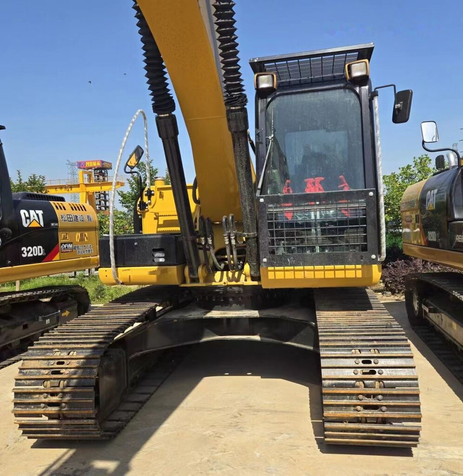 Caterpillar 320D2 - Гусеничный экскаватор: фото 4 Caterpillar 320D2 - Гусеничный экскаватор: фото 4