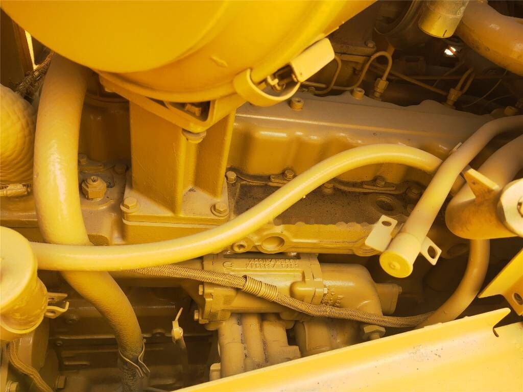 Caterpillar D 6 R - Бульдозер: фото 2 Caterpillar D 6 R - Бульдозер: фото 2