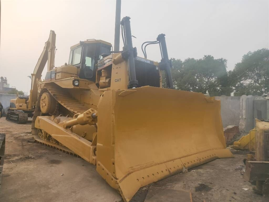 Caterpillar D 9 N - Бульдозер: фото 3 Caterpillar D 9 N - Бульдозер: фото 3