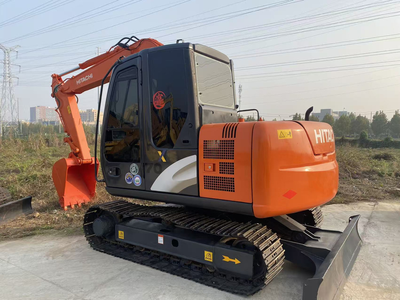 HITACHI ZX70 - Мини-экскаватор: фото 1 HITACHI ZX70 - Мини-экскаватор: фото 1