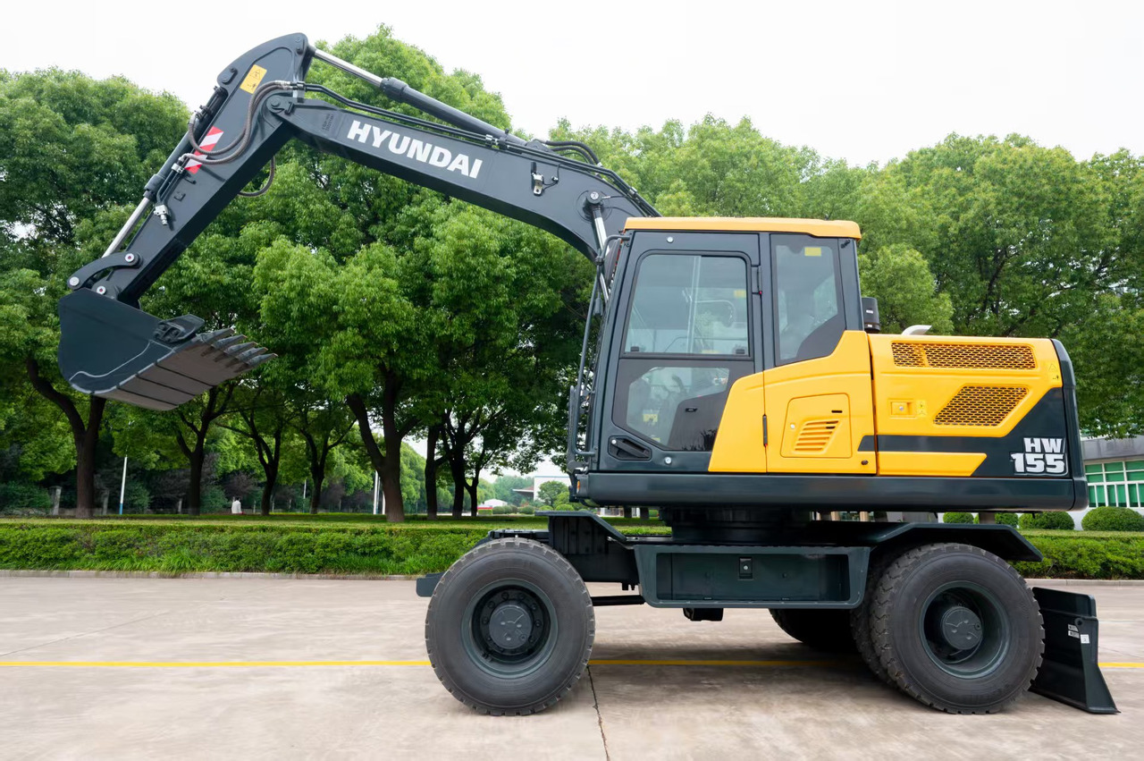 HYUNDAI HW155 - Колёсный экскаватор: фото 4 HYUNDAI HW155 - Колёсный экскаватор: фото 4