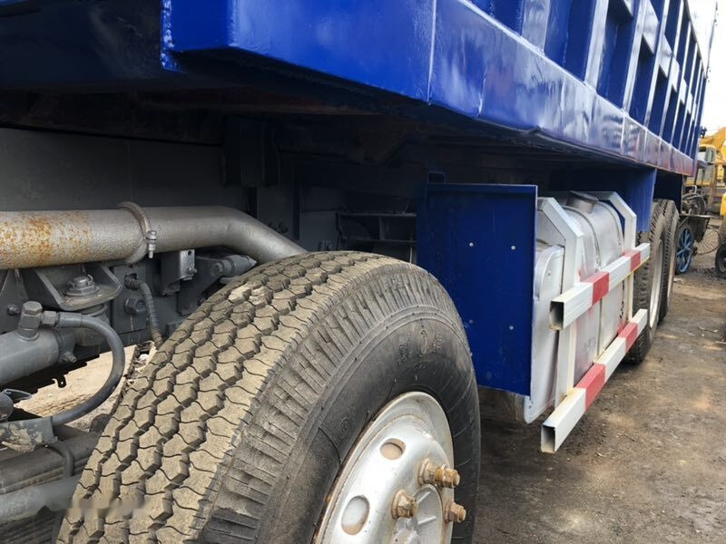 Самосвал Howo 375: фото 6