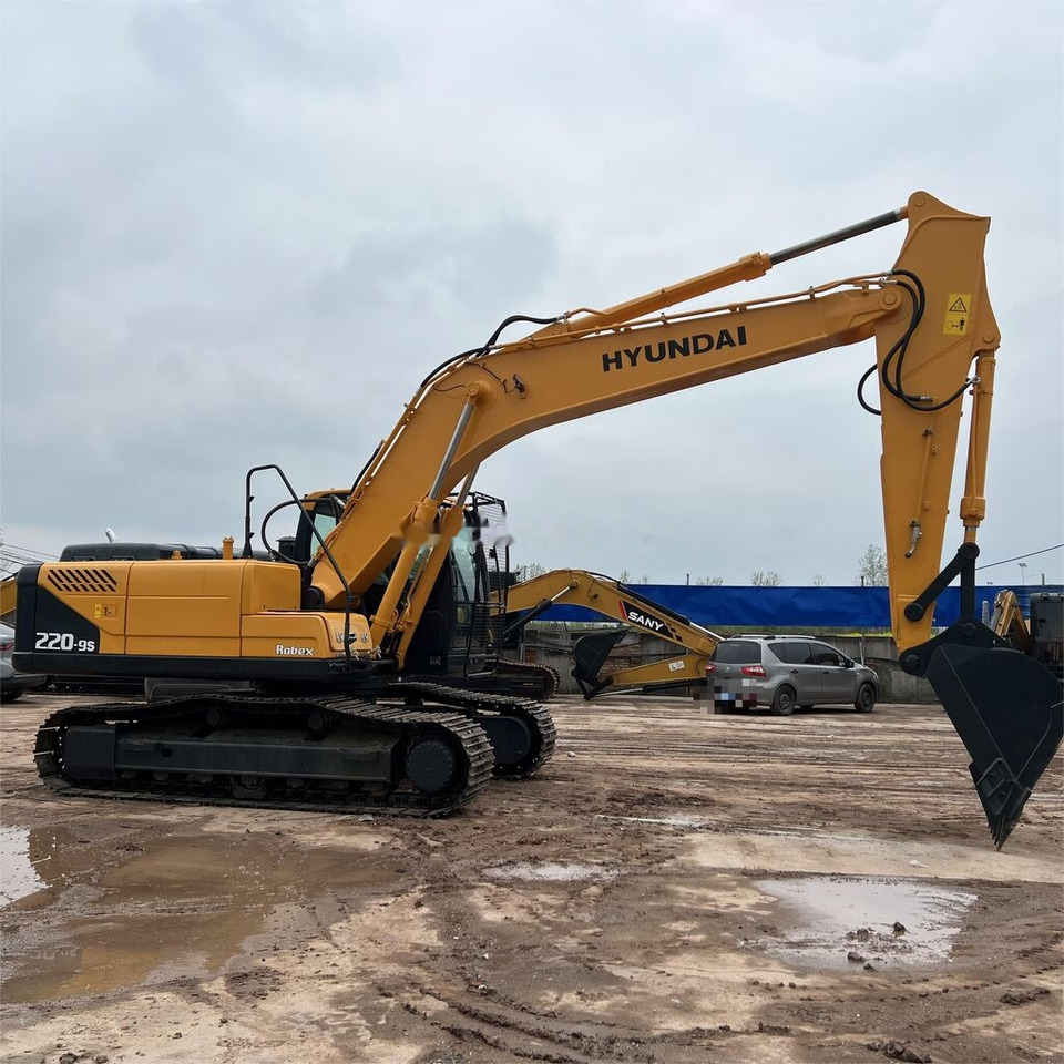 Hyundai R220-9S - Гусеничный экскаватор: фото 5 Hyundai R220-9S - Гусеничный экскаватор: фото 5