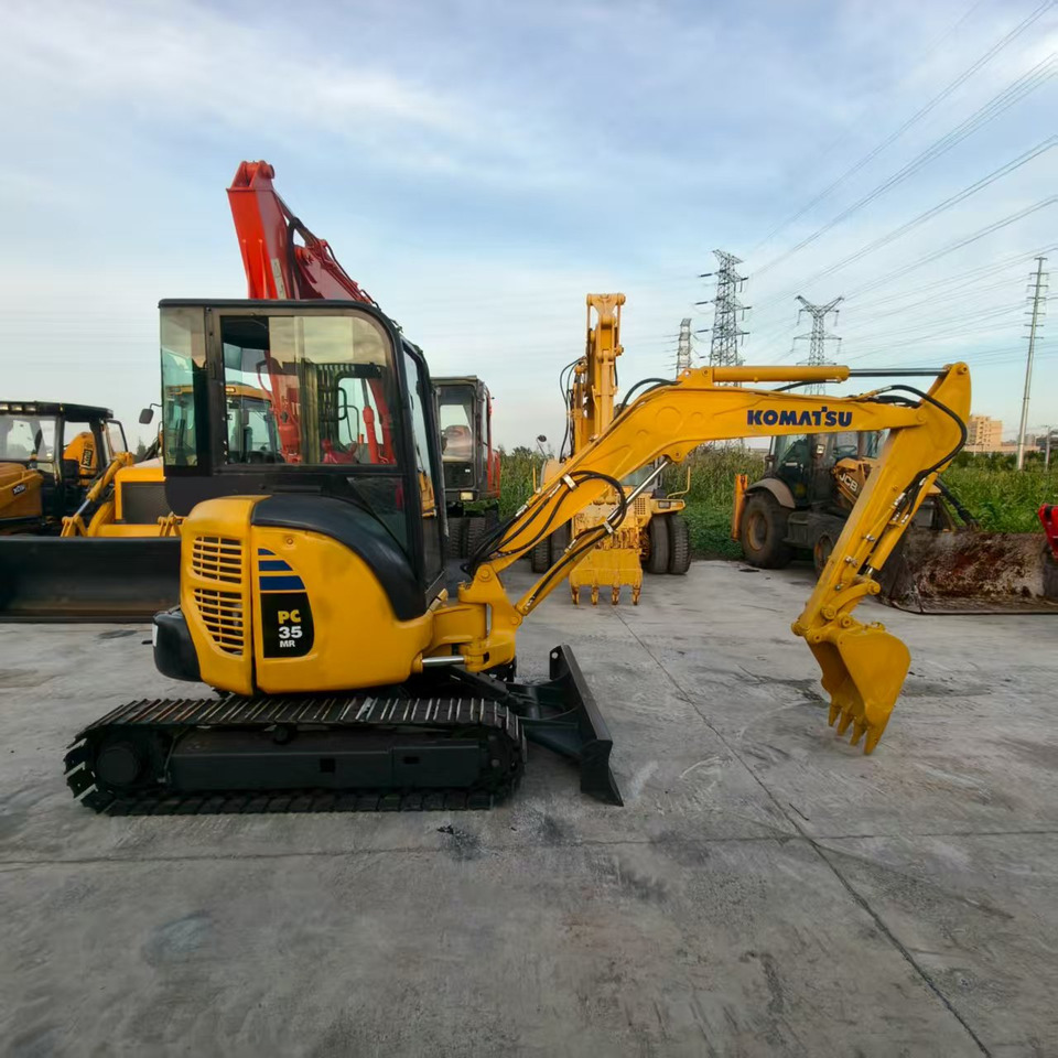 KOMATSU PC35MR - Мини-экскаватор: фото 1 KOMATSU PC35MR - Мини-экскаватор: фото 1