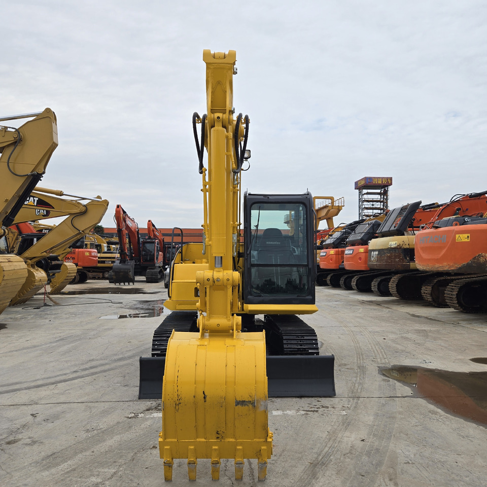 KOMATSU PC70-8 - Мини-экскаватор: фото 4 KOMATSU PC70-8 - Мини-экскаватор: фото 4