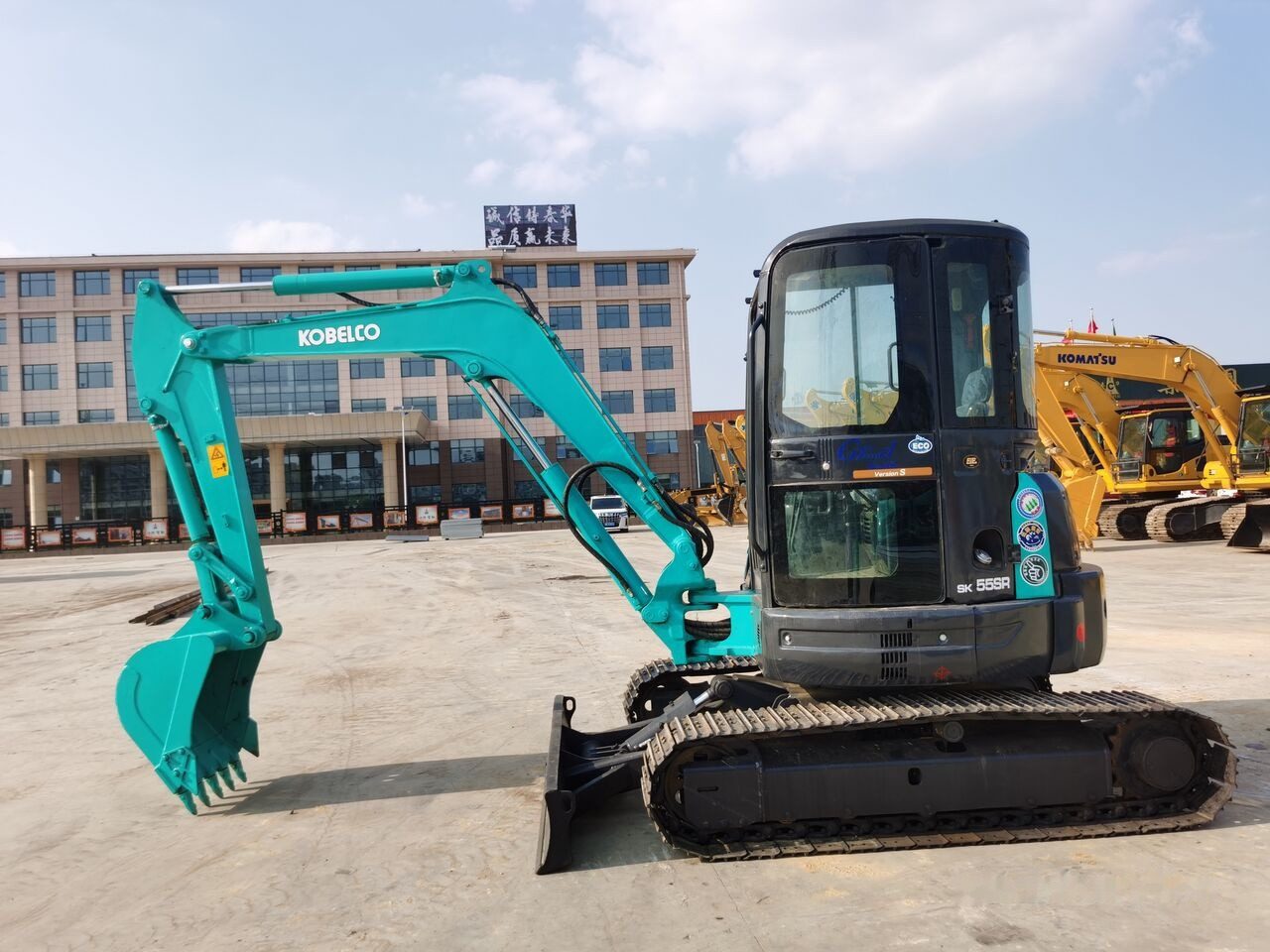 Мини-экскаватор Kobelco SK55SR: фото 6