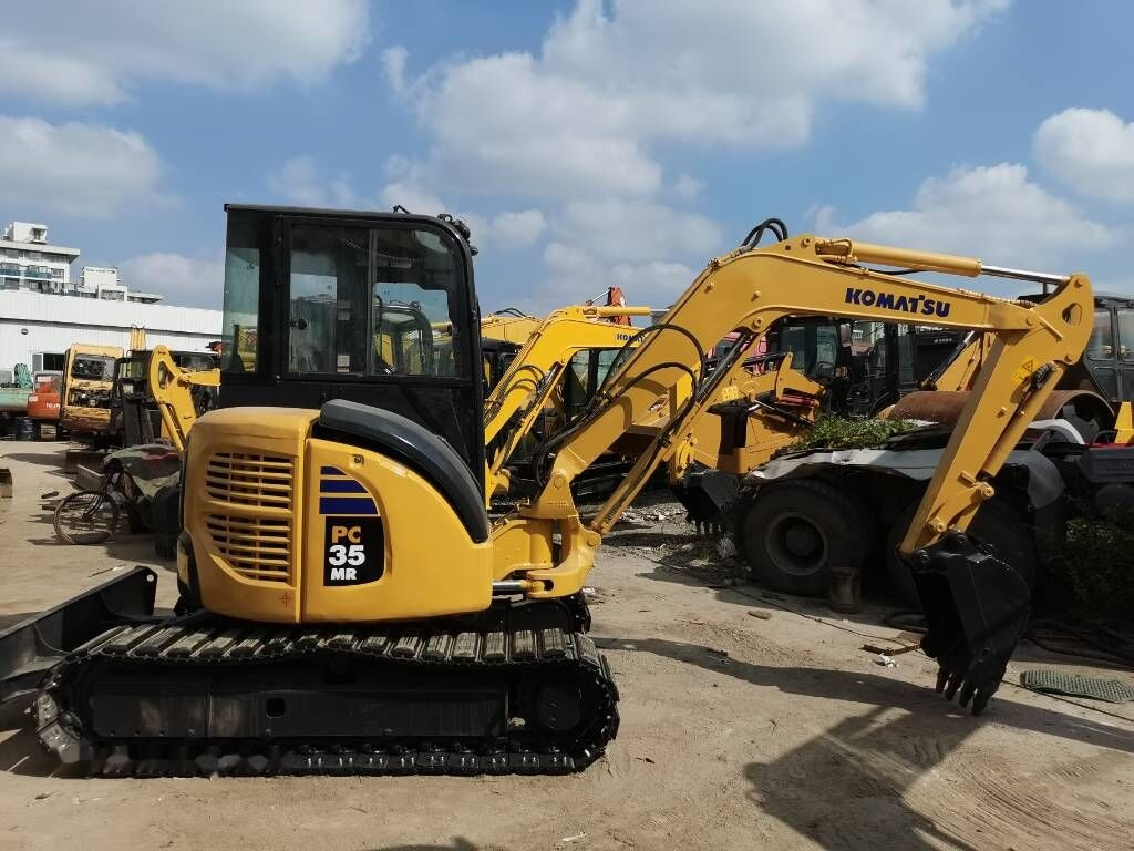 Мини-экскаватор Komatsu PC35MR: фото 7 Мини-экскаватор Komatsu PC35MR: фото 7