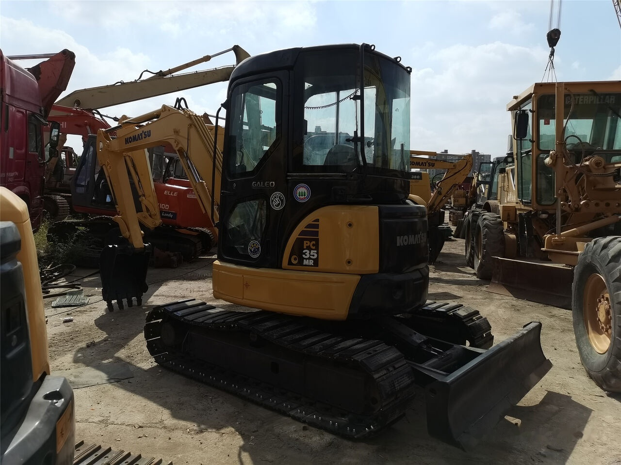 Мини-экскаватор Komatsu PC35MR: фото 8 Мини-экскаватор Komatsu PC35MR: фото 8