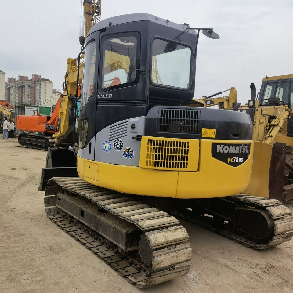 Komatsu PC78 - Мини-экскаватор: фото 3 Komatsu PC78 - Мини-экскаватор: фото 3