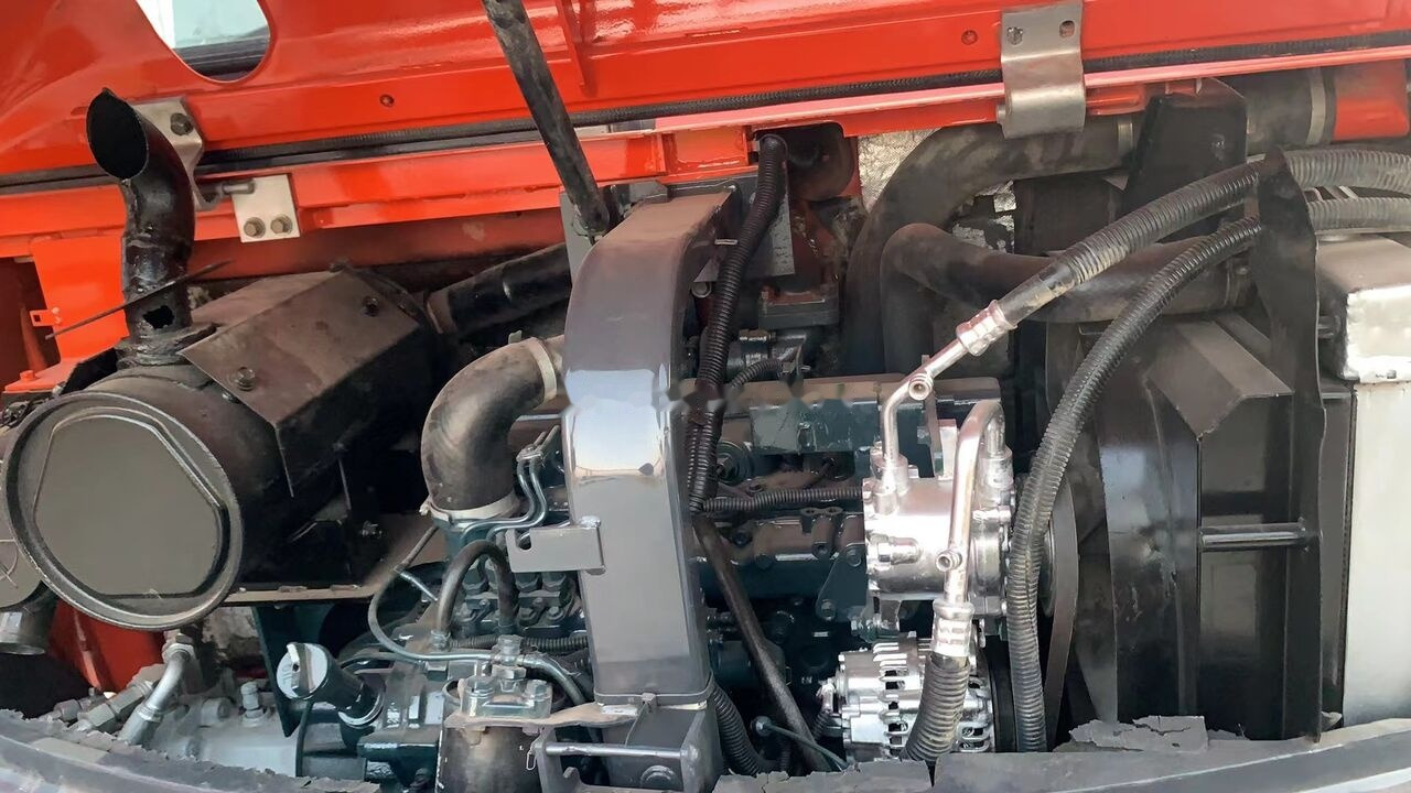 Гусеничный экскаватор Kubota KX183: фото 6