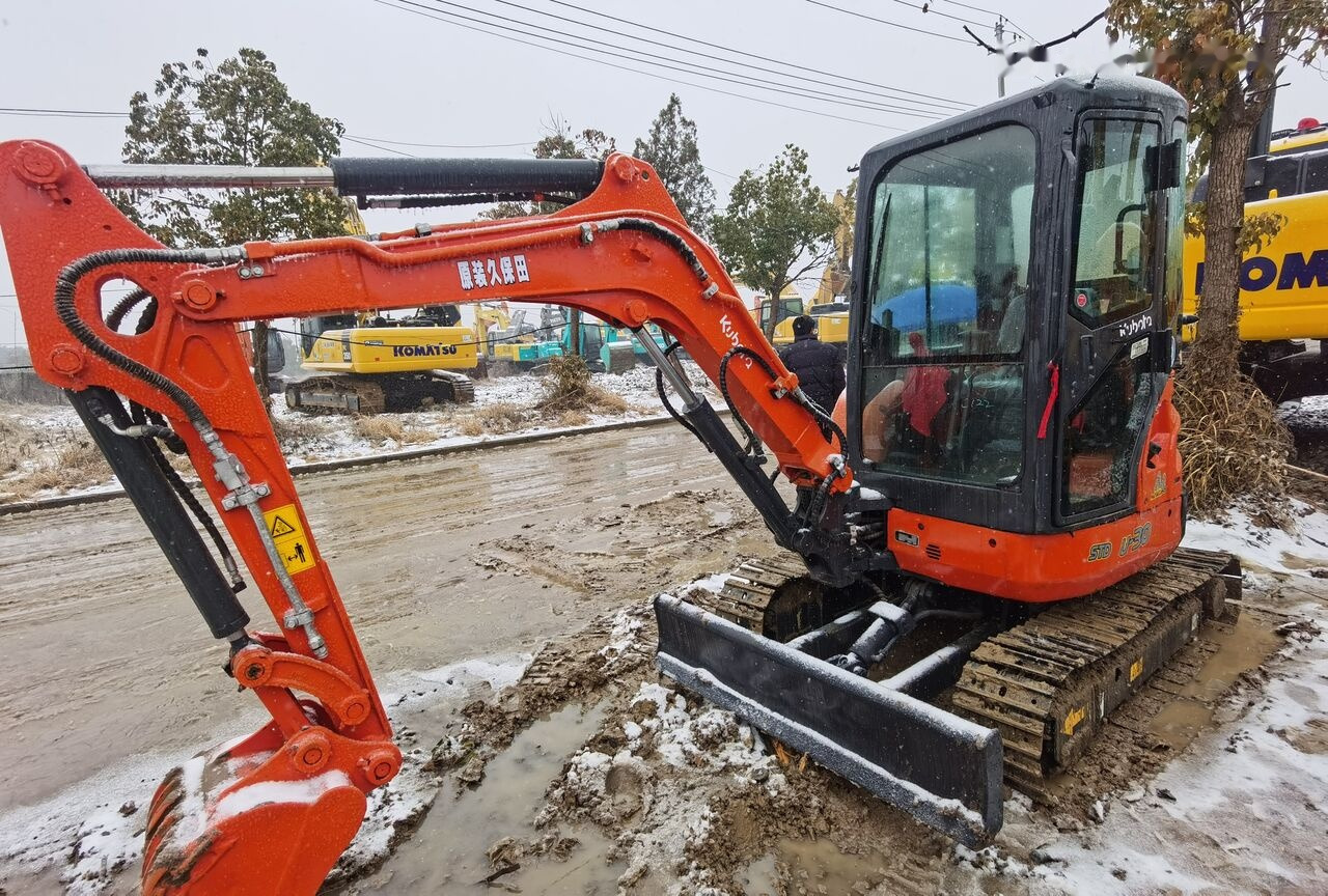 Kubota U30 - Мини-экскаватор: фото 4 Kubota U30 - Мини-экскаватор: фото 4