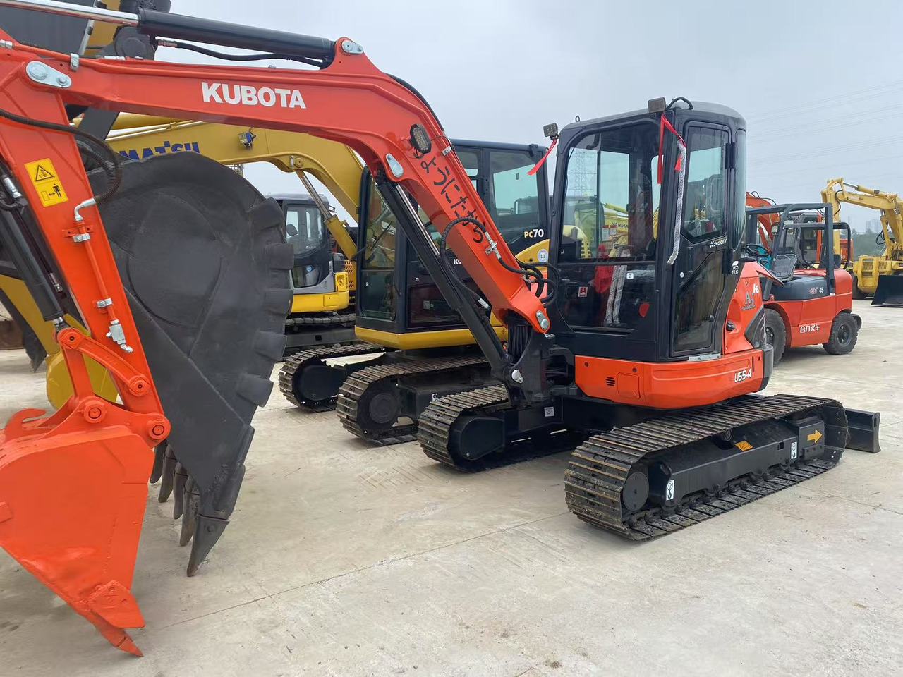 Kubota U55-4 - Мини-экскаватор: фото 1 Kubota U55-4 - Мини-экскаватор: фото 1