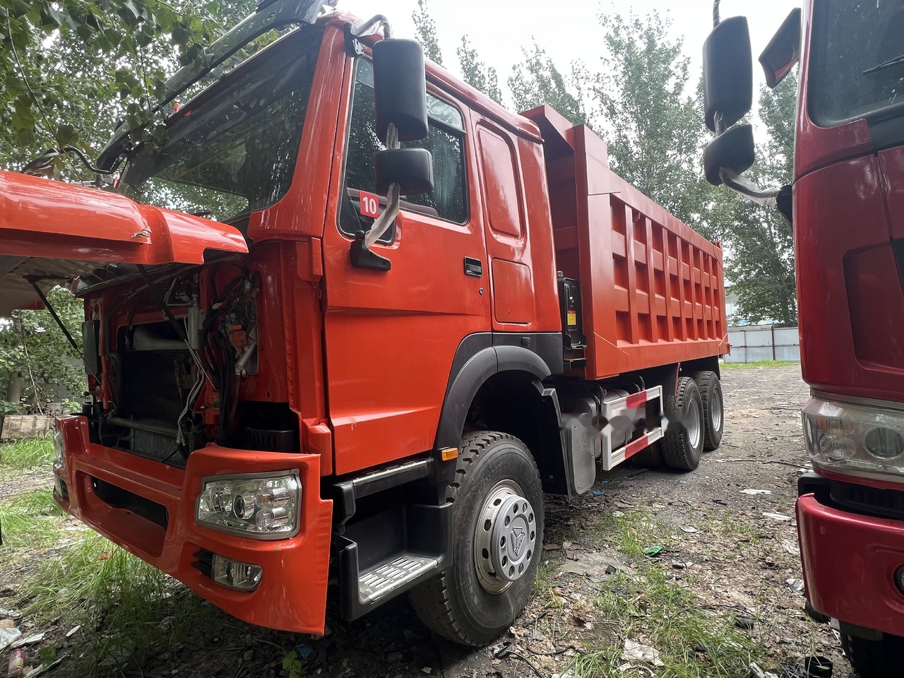SINOTRUK HOWO - Самосвал: фото 3 SINOTRUK HOWO - Самосвал: фото 3